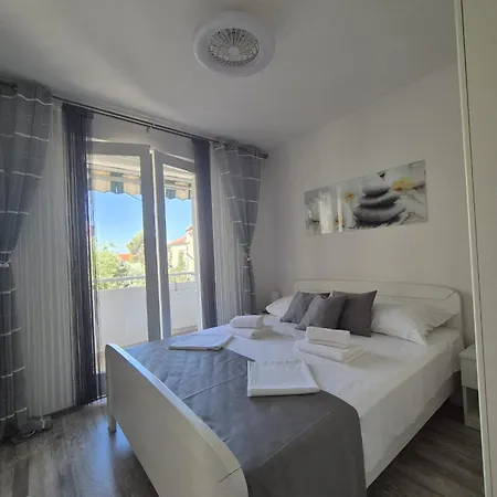 Nikol Apartmán Makarská