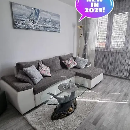 Nikol Apartment Makarska